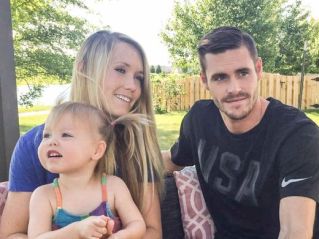 636060142715076602-001-boudia